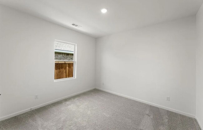 Building Photo - 1821 Sandlin Dr