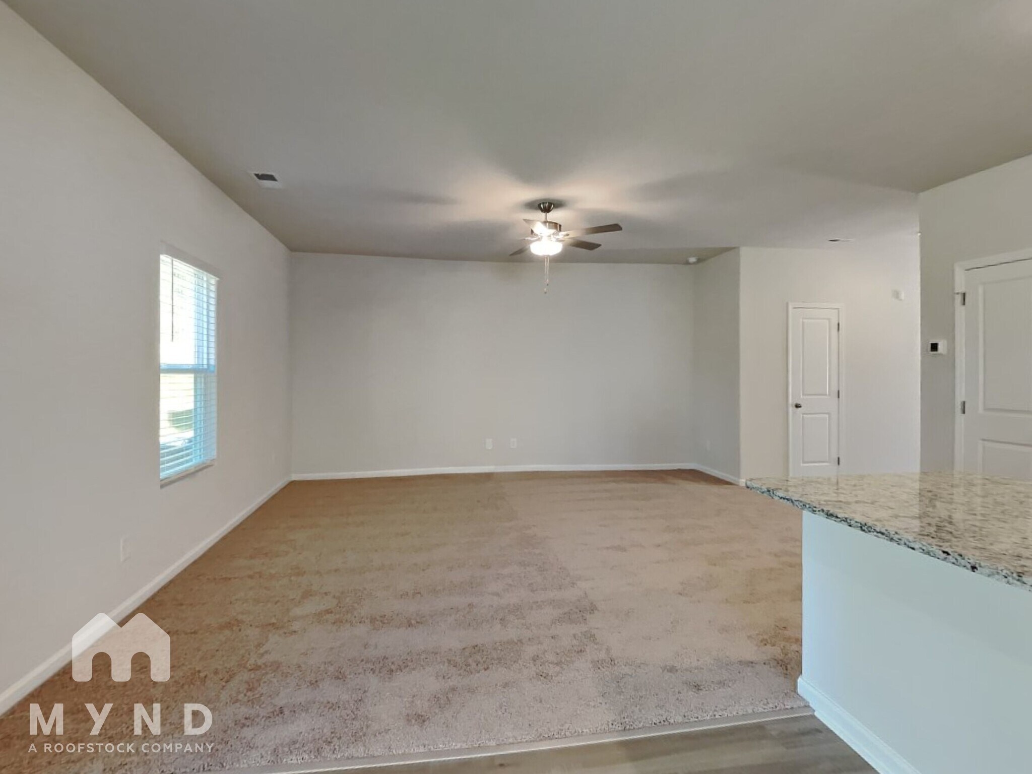 Building Photo - 330 Ivy Bank Dr