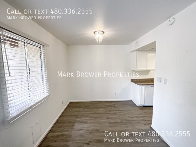 Building Photo - 4151 N 81st St