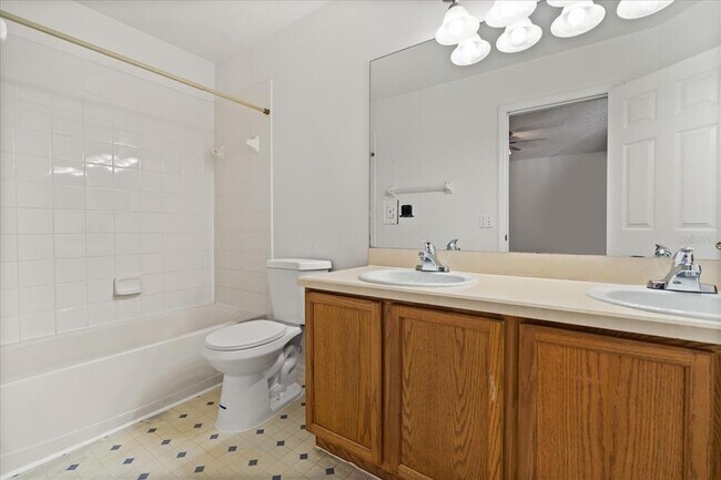 Building Photo - 5399 Dahlia Reserve Dr