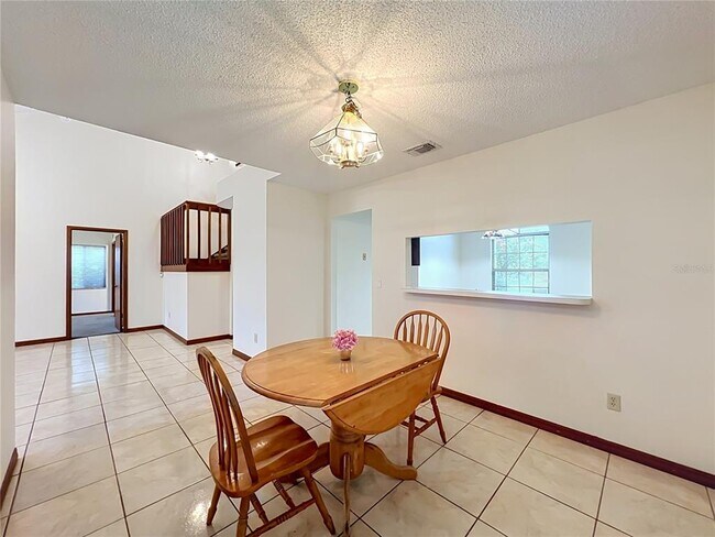 Building Photo - 4119 Waterview Loop