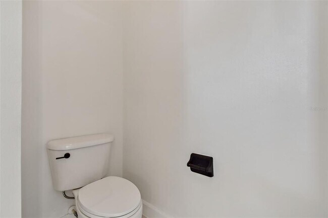 Building Photo - 13792 Long Lake Ln