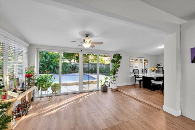 Building Photo - 5708 NW 24th St