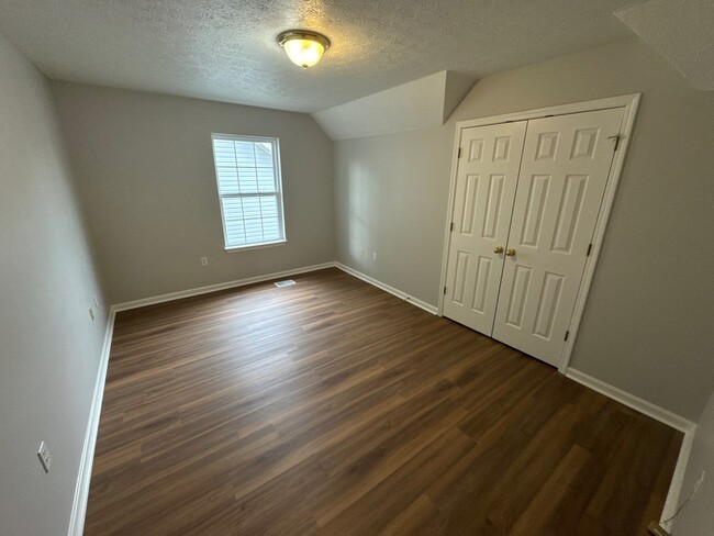 Building Photo - 6306 Labor Ln