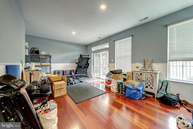 Building Photo - 2619 Logan Wood Dr