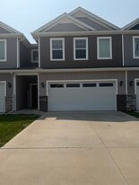 Building Photo - 2817 NW 35th Ln