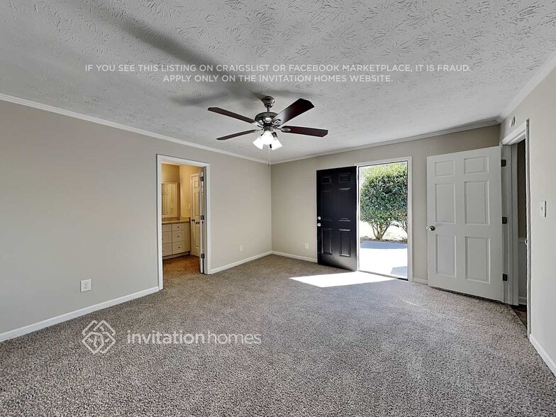 Building Photo - 562 Rollingwood Dr