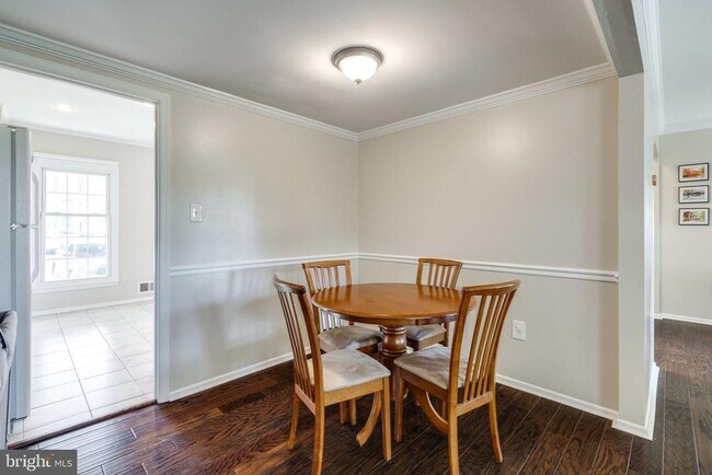 Building Photo - 12707 Harborview Ct