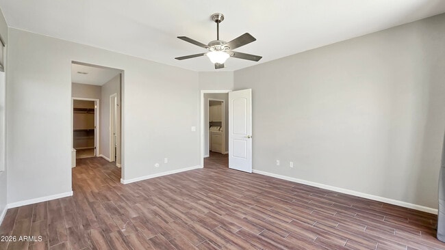 Building Photo - 13609 W Cypress St