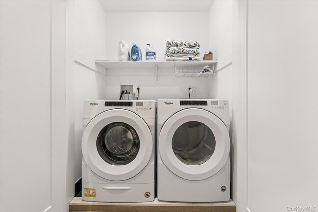 Building Photo - 55 S Phillips Ave