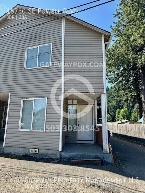 Building Photo - 15750 SE Powell Blvd