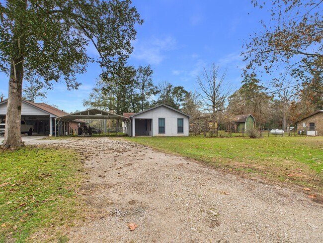 Building Photo - 15802 Firetower Rd