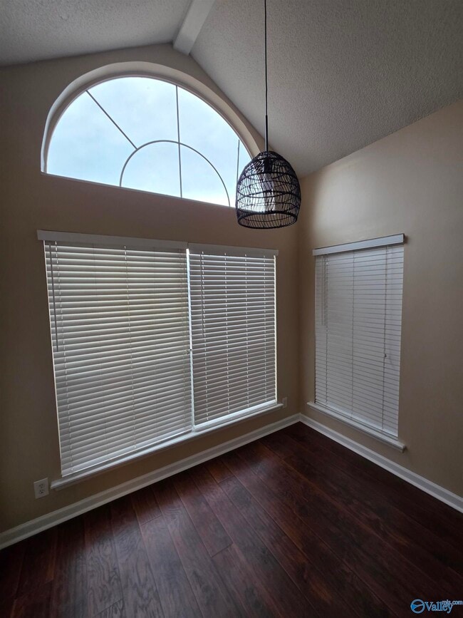 Building Photo - 1127 Stones Throw Dr NW