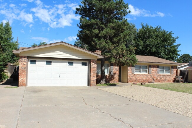 Building Photo - 6213 Avenue W