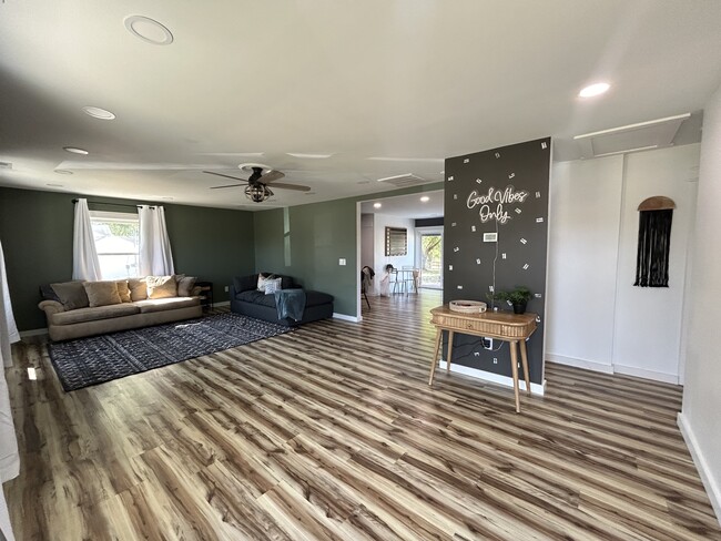 Building Photo - 3531 Springboro Rd