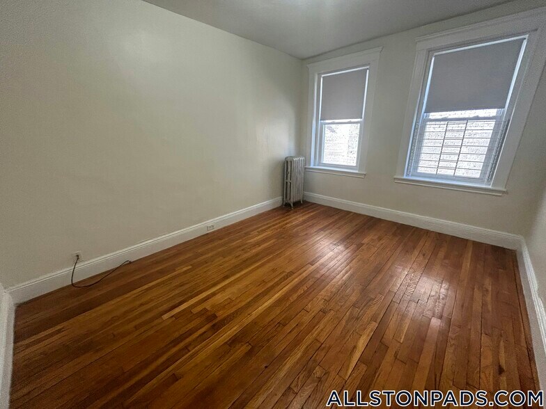Building Photo - 25 Walbridge St