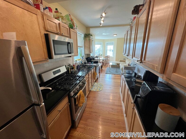 Building Photo - 48-50 Lowell St.