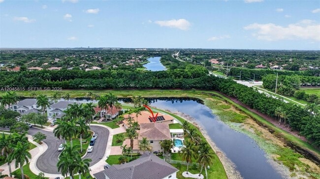 Building Photo - 981 Waterside Cir
