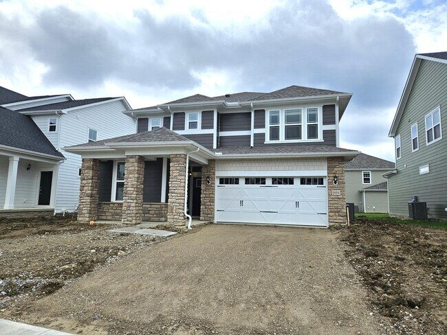 Building Photo - 8604 Apricot Wy