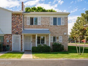 Building Photo - 4001 E Campbell Ave