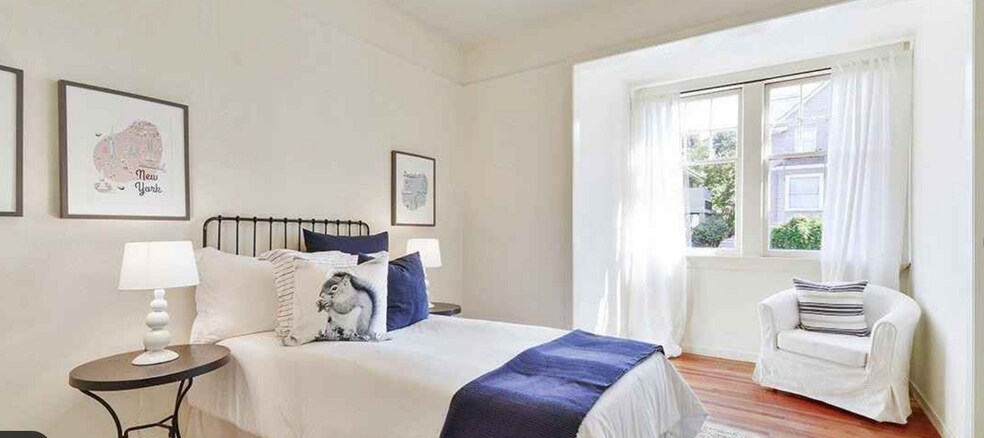 Bedroom #2 - 2644 Benvenue Ave