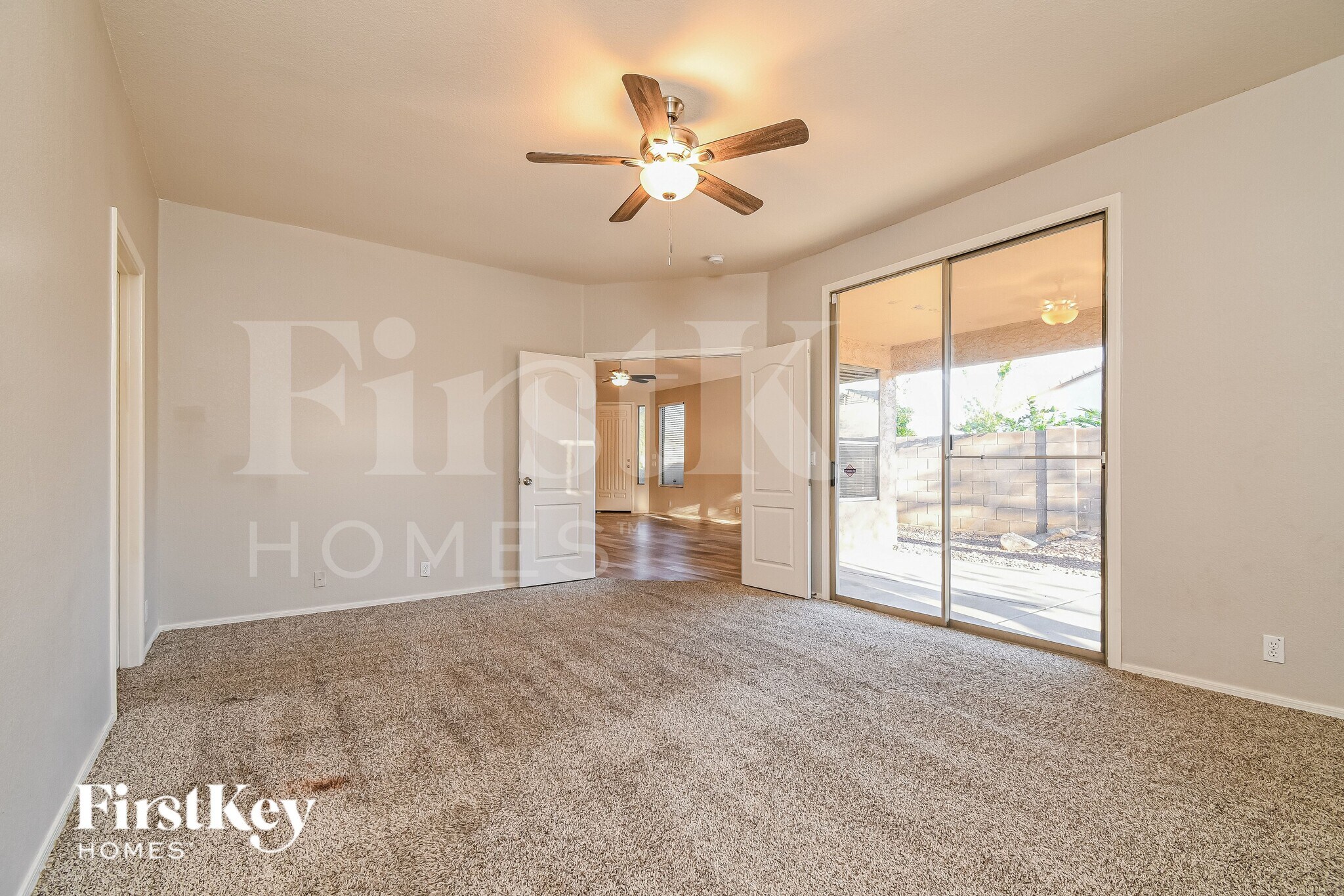 Building Photo - 2701 E Hulet Dr