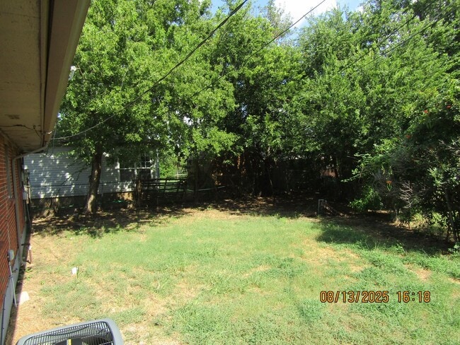 Building Photo - Move In Special: $200 off on The First Ful...