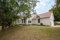 Building Photo - 919 Baird Ln NE