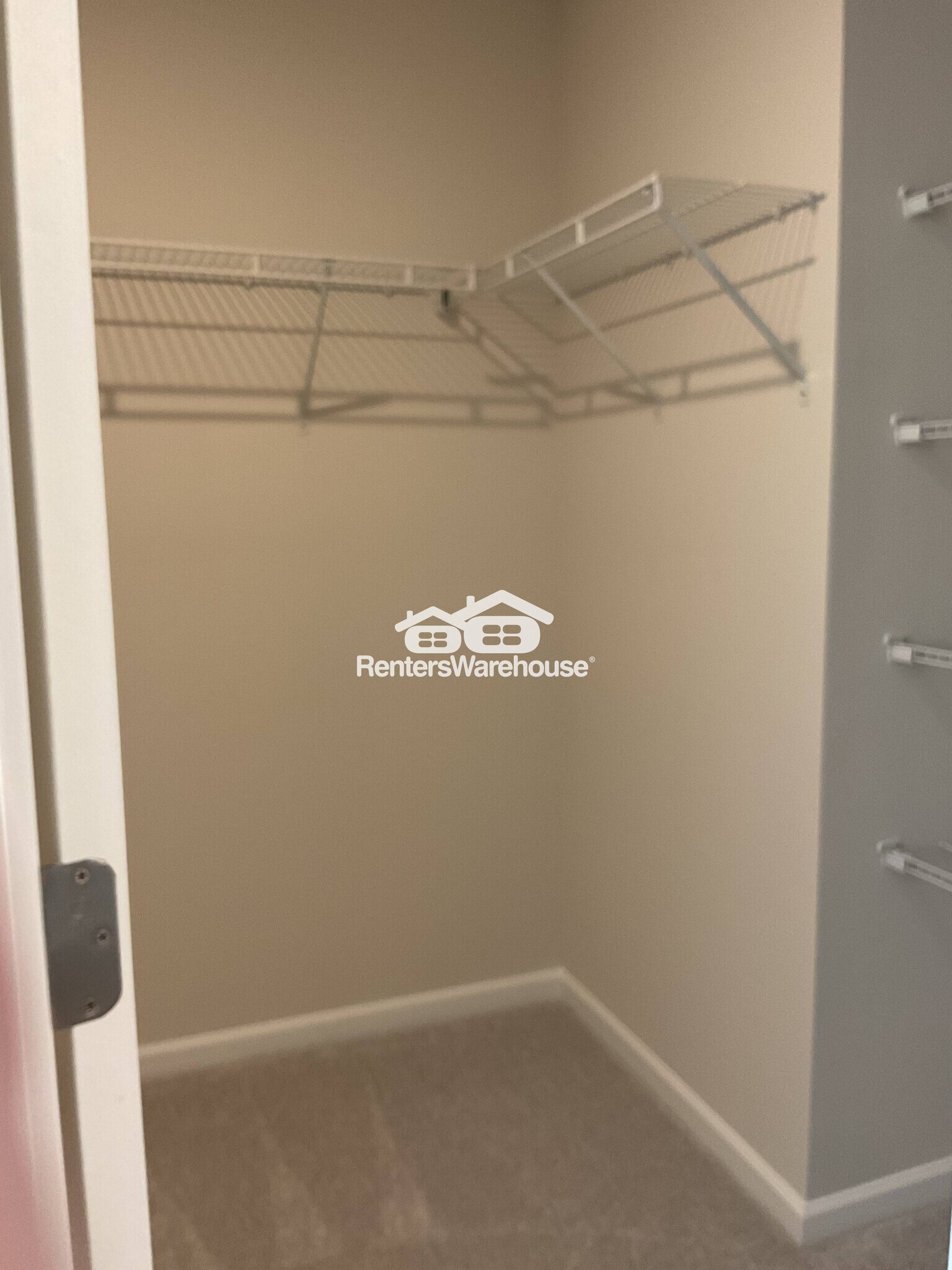 Building Photo - 10203 Chatham Run Ln