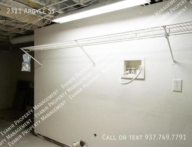 Building Photo - 2311 Argyle St