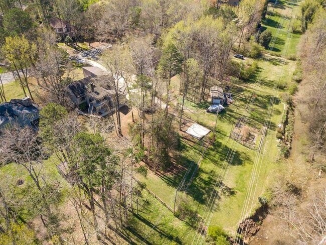Building Photo - Spacious 4-Bedroom Mint Hill Retreat with Fireplace, 2-Car Garage & 3,600+ Sq Ft