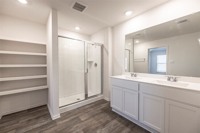 Building Photo - 3823 Axyl Run Ct