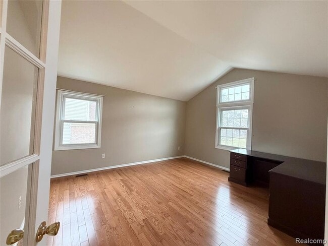 Building Photo - 28975 Hearthstone Dr