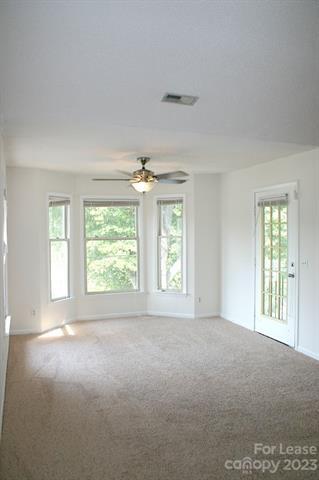Building Photo - 6264 Rosecroft Dr