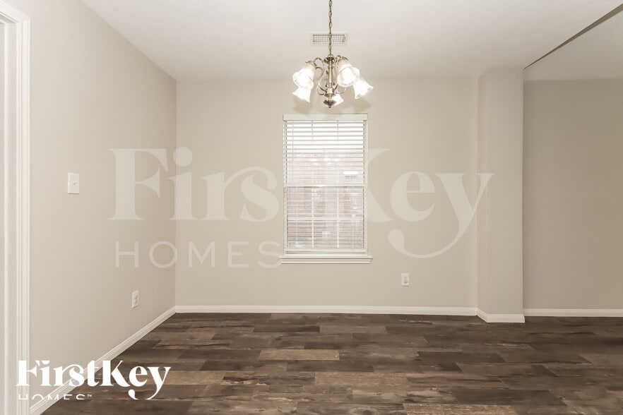 Building Photo - 16114 Speyburn Ct