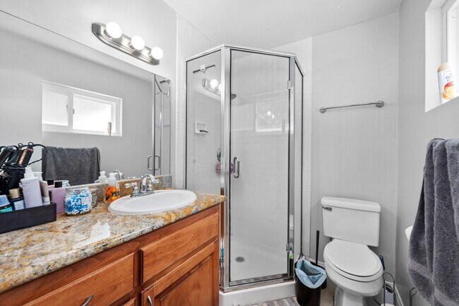 Building Photo - 5663 Campanile Way