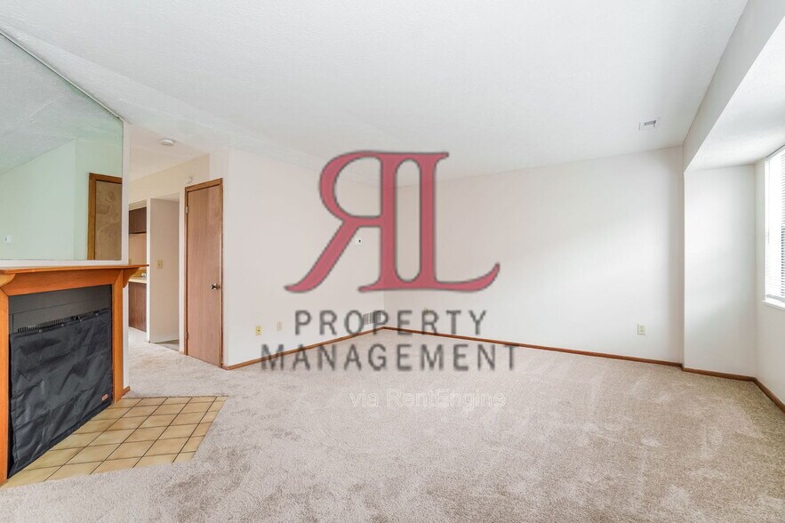 Building Photo - 320 Crosswind Dr