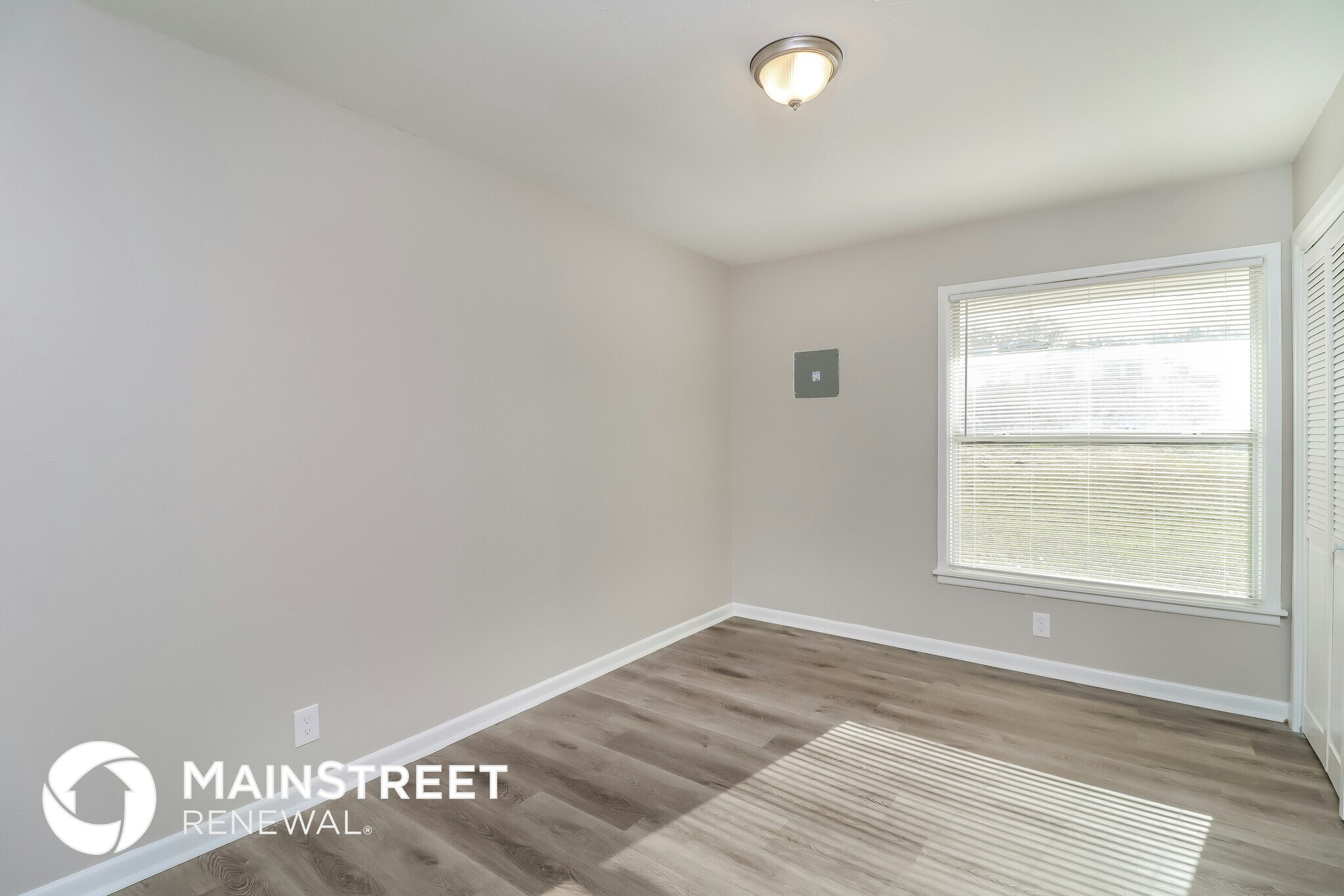 Building Photo - 3961 W Spurgeon St