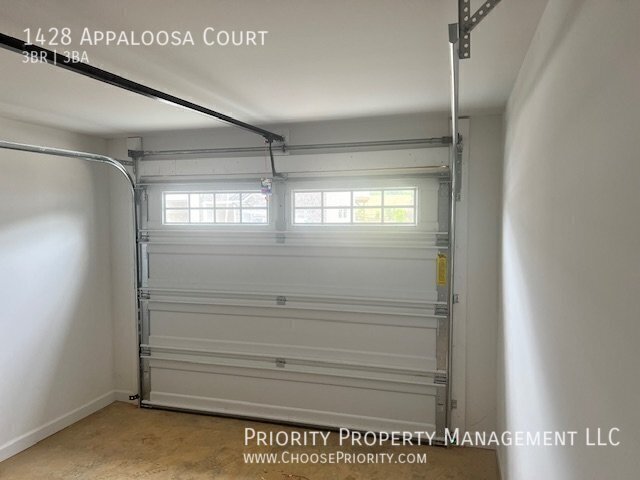 Building Photo - 1428 Appaloosa Ct