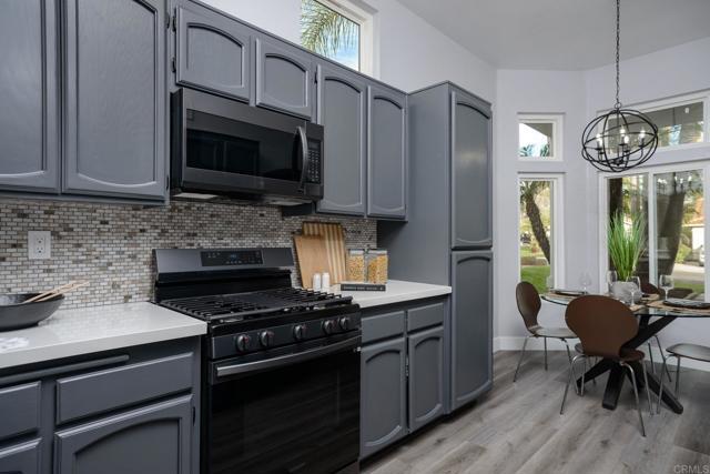 Building Photo - 3762 Via Del Rancho