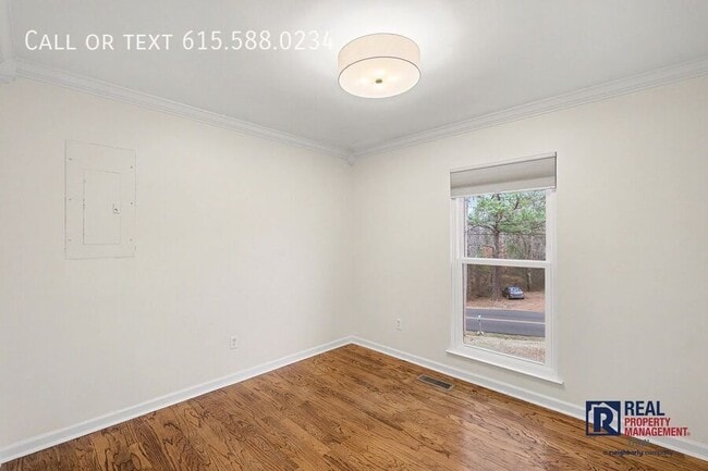 Building Photo - 7184 Chester Rd