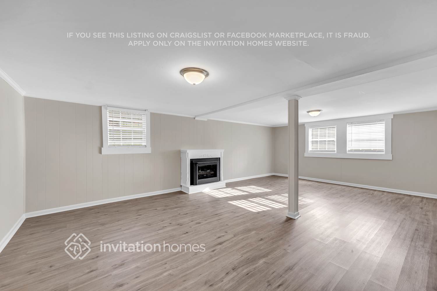 Building Photo - 3331 Panorama Dr
