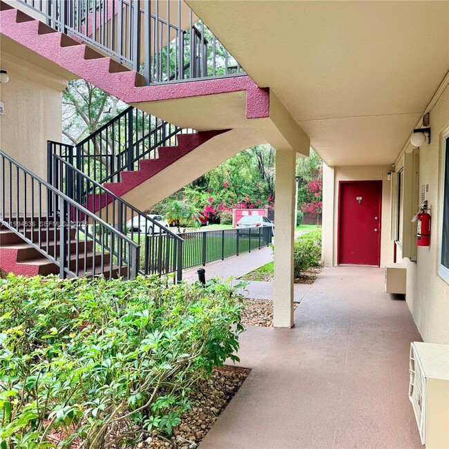 Building Photo - 13300 SW 1st St