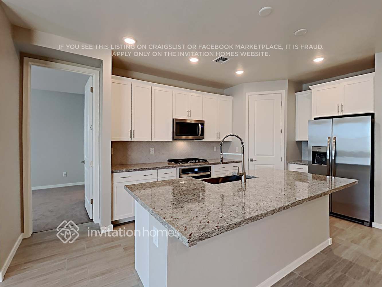 Building Photo - 40449 W Crane Dr
