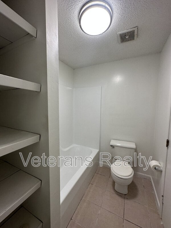 Building Photo - 111 Via Don Ray Rd