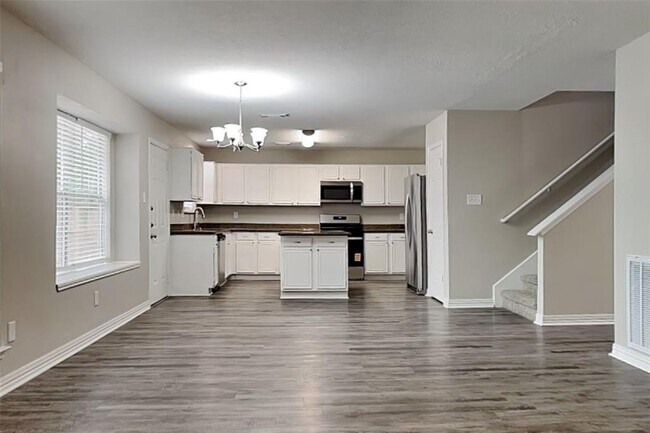 Building Photo - 10623 Mist Ln