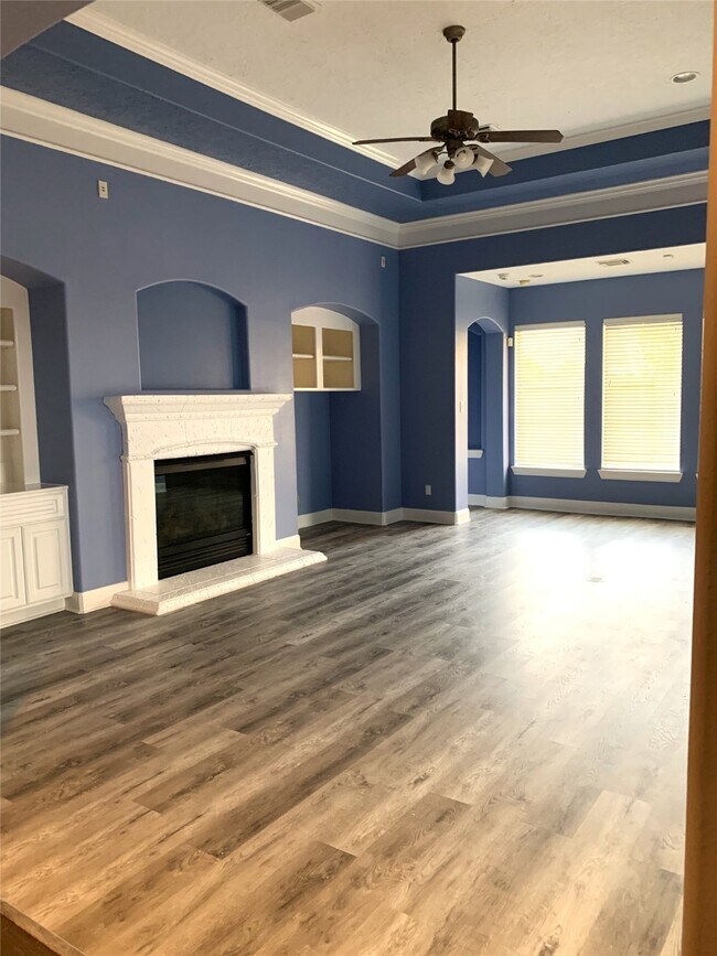 Building Photo - 2611 Summer Rain Dr