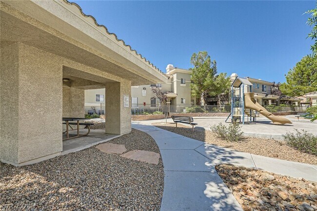 Building Photo - 9050 W Warm Springs Rd