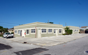 Building Photo - 714 Latona Ave