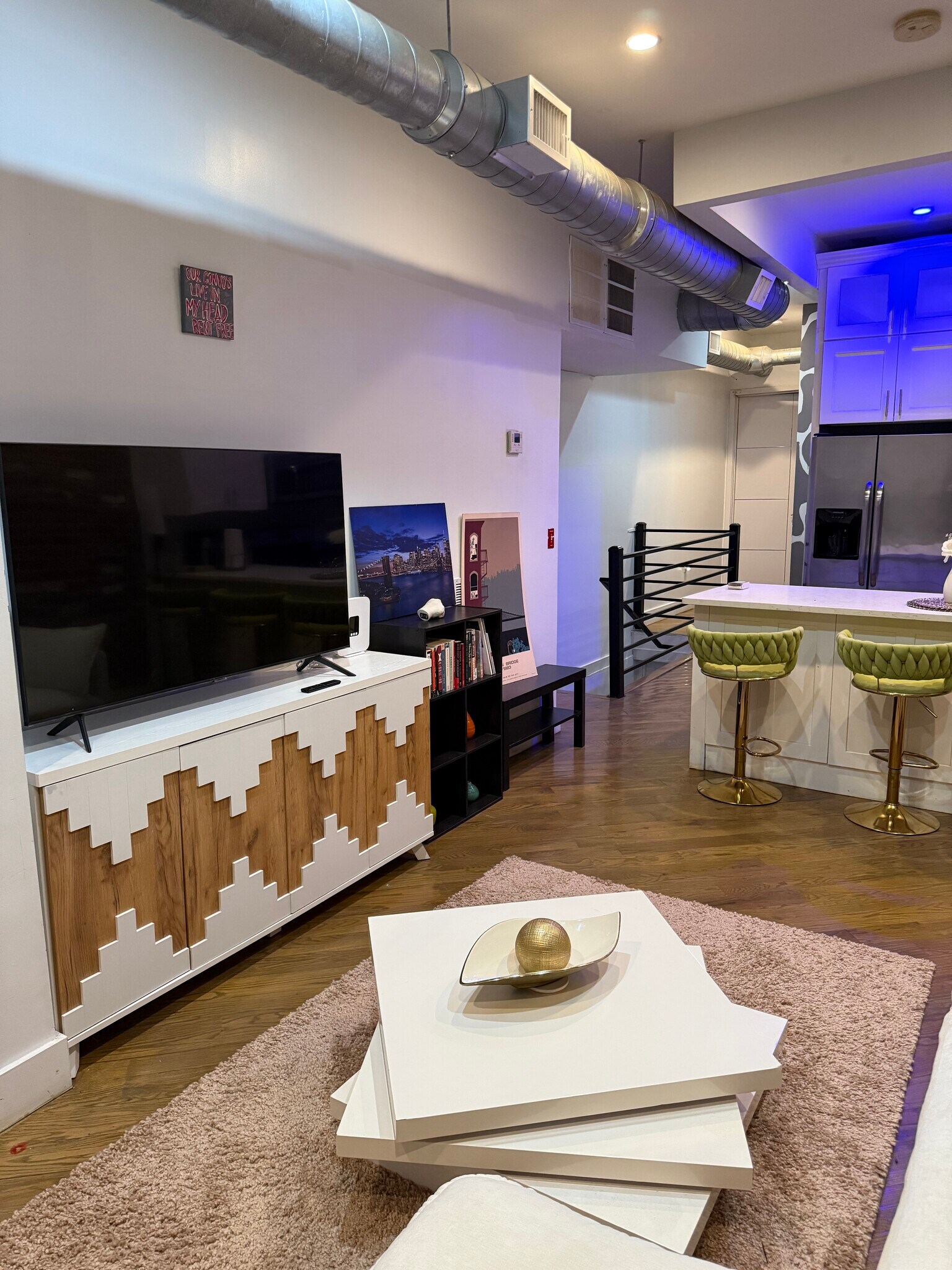 Building Photo - 1893 Pacific St